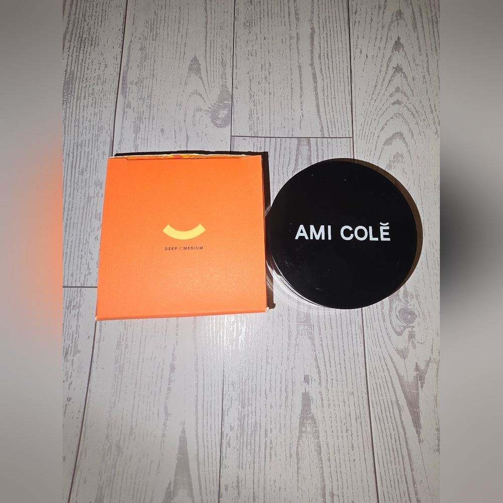 Ami Colé Skin Melt Loose Powder - Deep/Medium - Picture 2 of 3